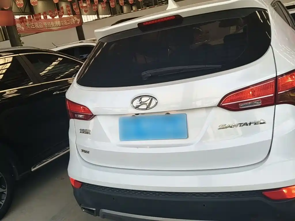 Hyundai Santa Fe 2015 2.0T Automatic 2WD Smart 5-Seater фото 6