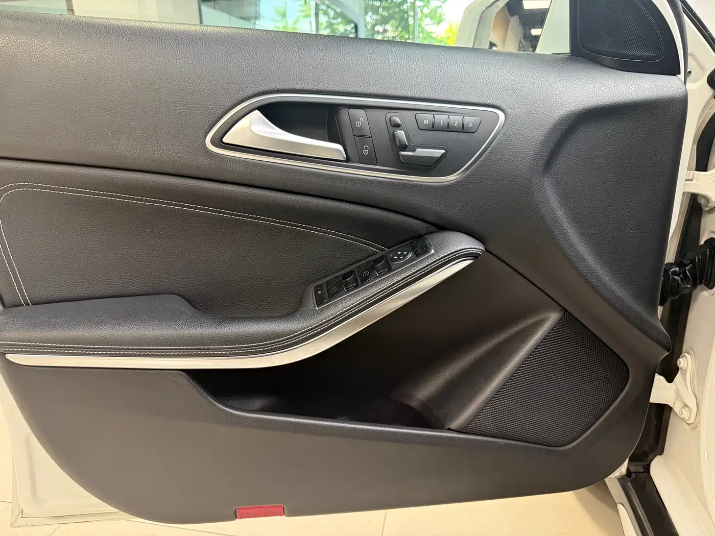 Mercedes-Benz GLA 2015 GLA 200 Dynamic фото 18