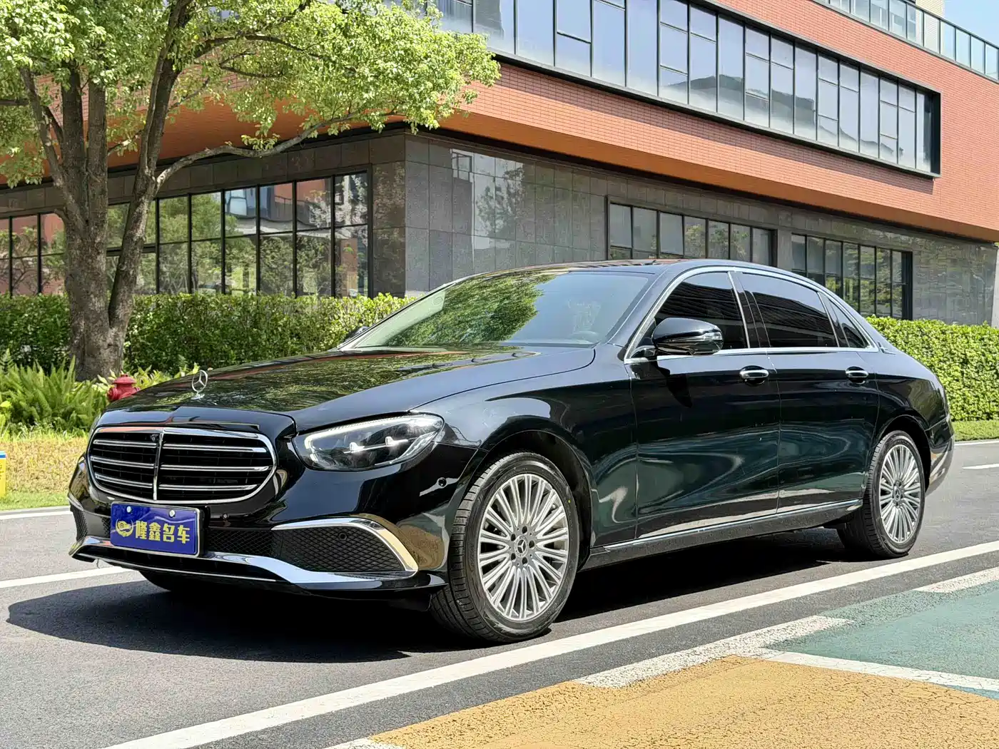 Mercedes-Benz E-Class 2022 E 300 L Sport Fashion