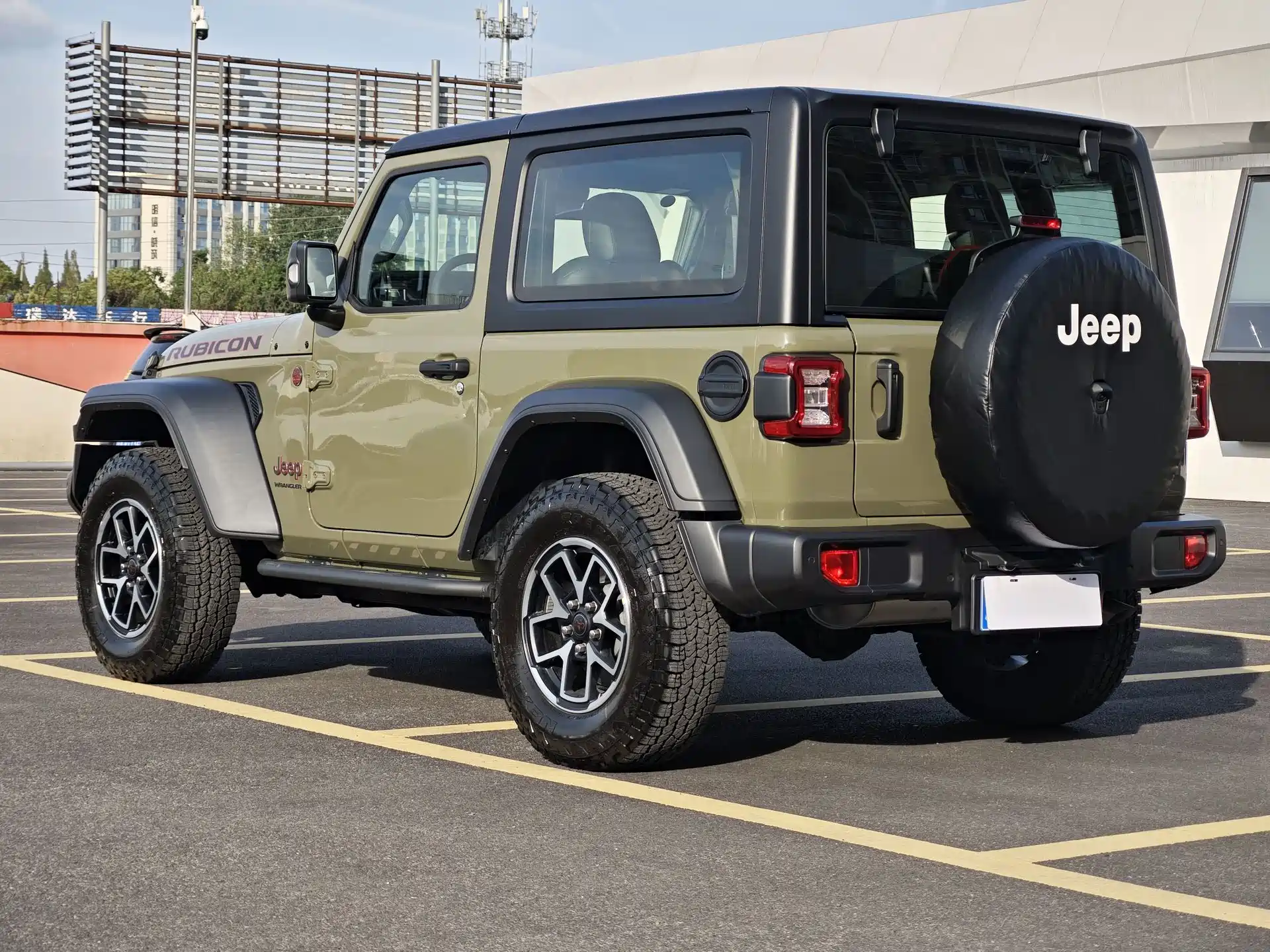 Photo 3 - Jeep Wrangler