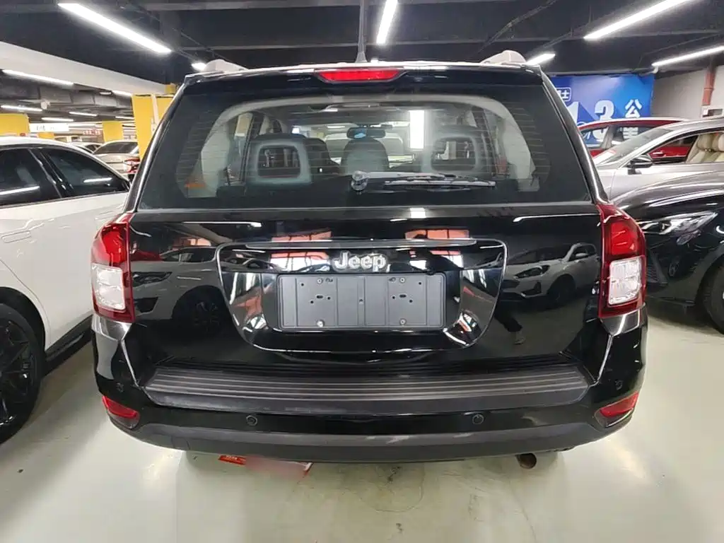 Jeep Compass (Import) 2014 2014 Facelift 2.0L 2WD Progressive Edition