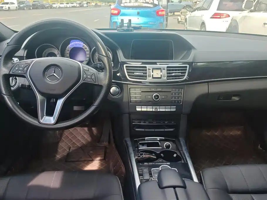 Mercedes-Benz E-Class 2015 Facelift E 200 L Sport фото 12