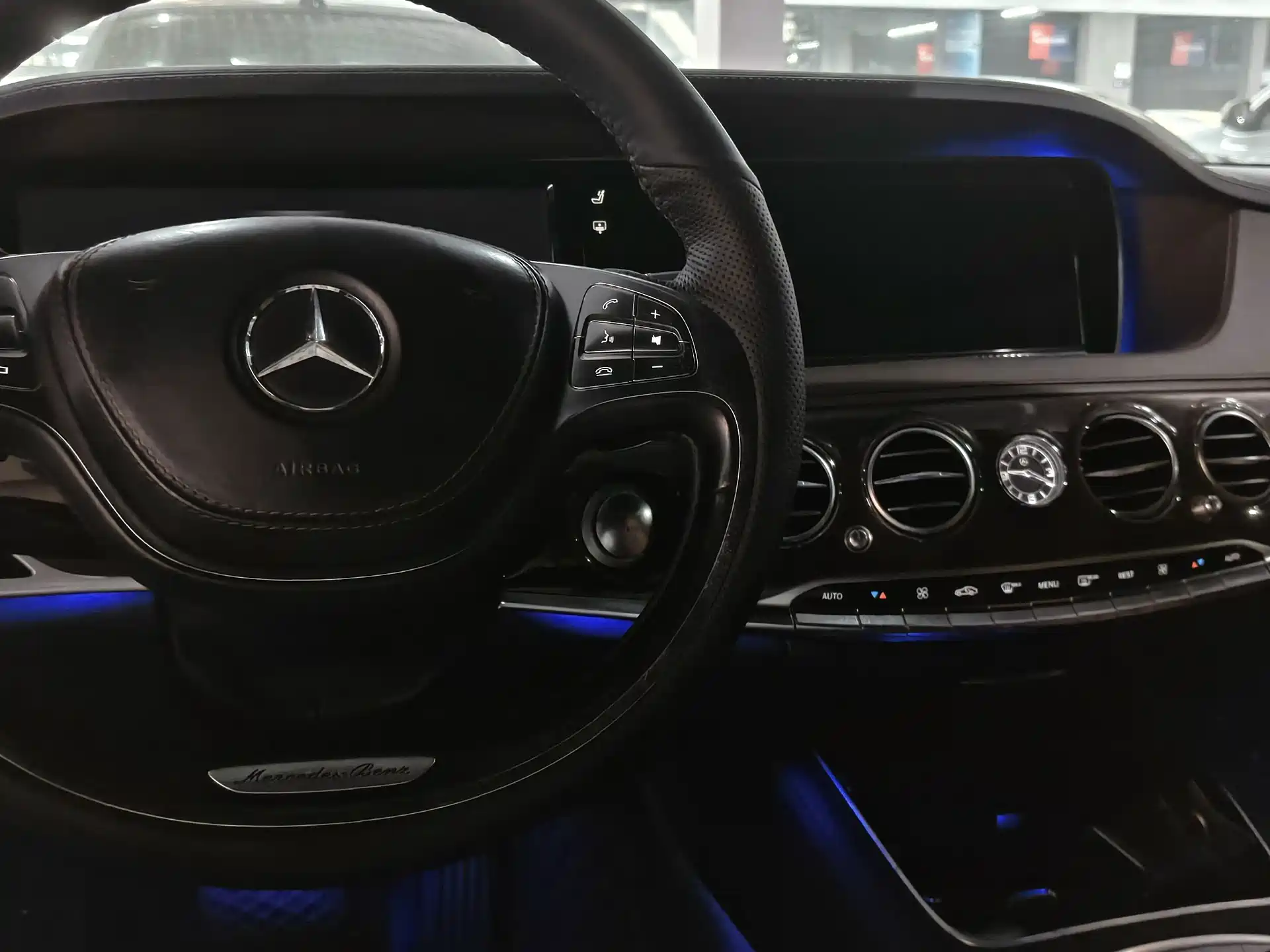 Фото 4 - Mercedes-Benz S-Class