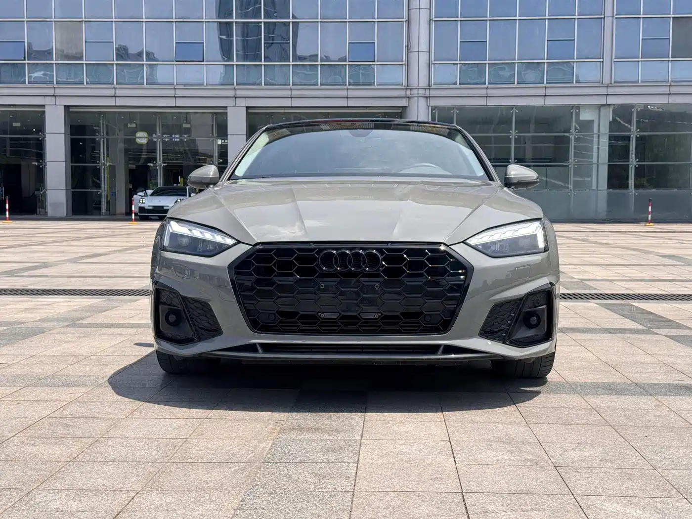 Audi A5 (Import) 2022 Coupe 40 TFSI Fashion Dynamic фото 2