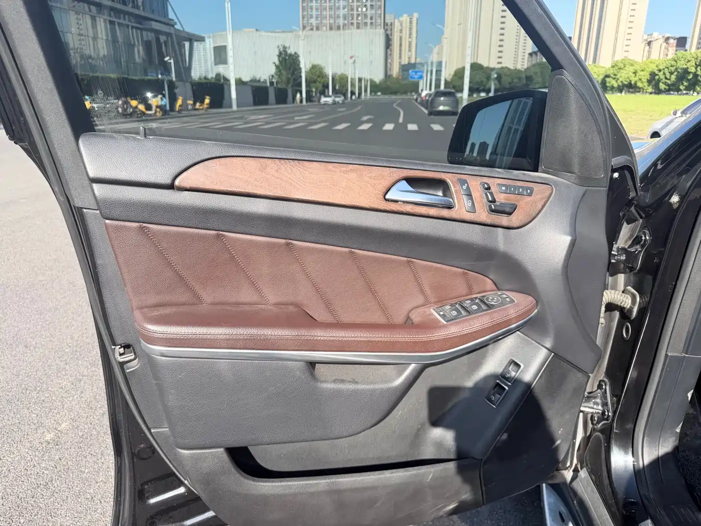 Mercedes-Benz GL-Class 2013 GL 500 4MATIC фото 11