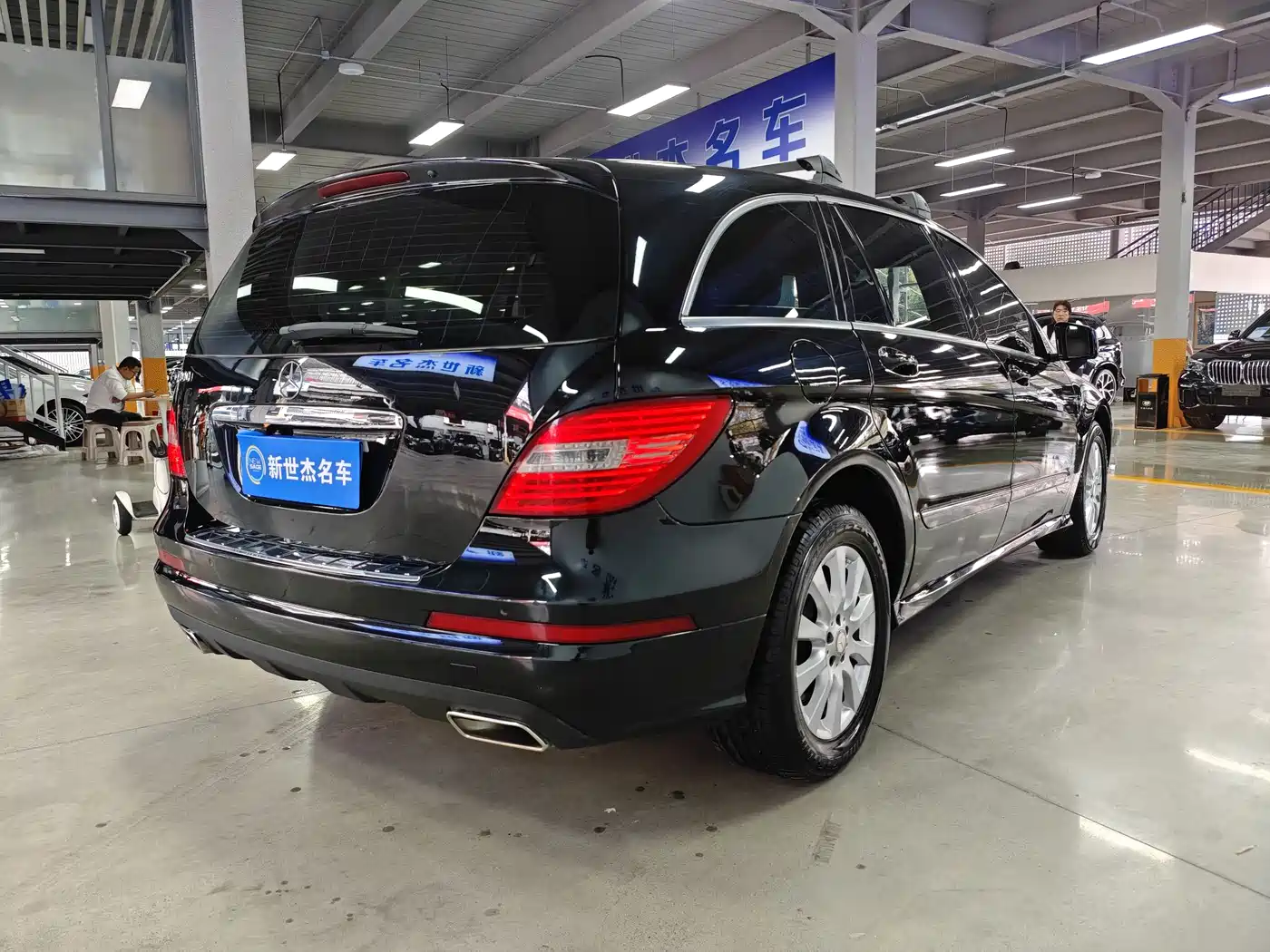 Mercedes-Benz R-Class 2011 R 300 L Business Class фото 15