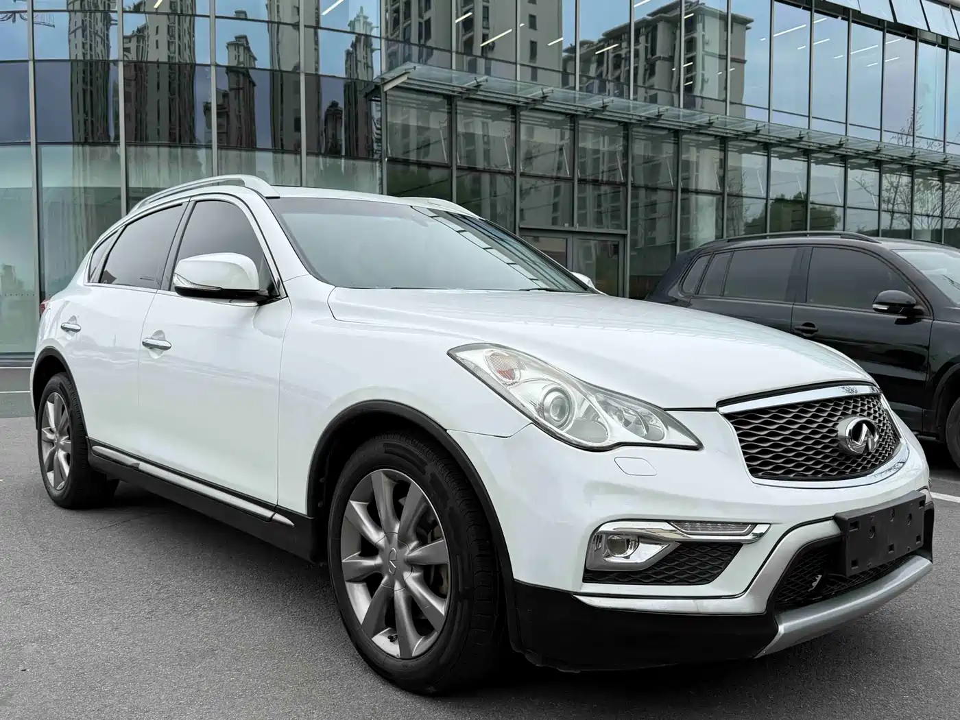 Infiniti QX50 2016 2015 2.5L Enjoyment Edition