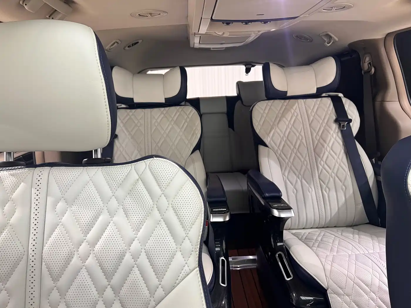 Chrysler Pacifica 2017 2013 3.6L Luxury Edition