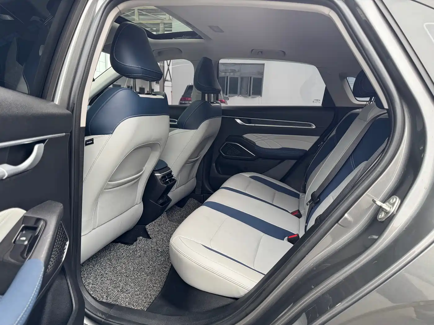 GEELY AUTOMOBILE EMGRAND