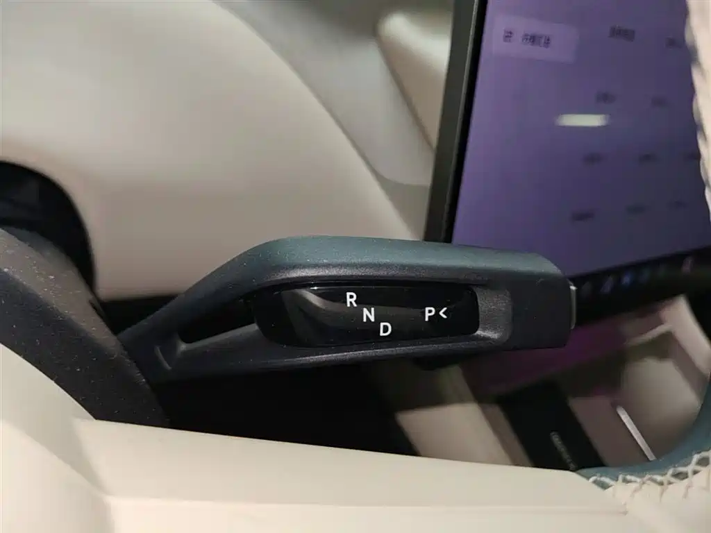 Xiaomi Auto Xiaomi YU7 2025 Extended Range RWD Edition фото 14