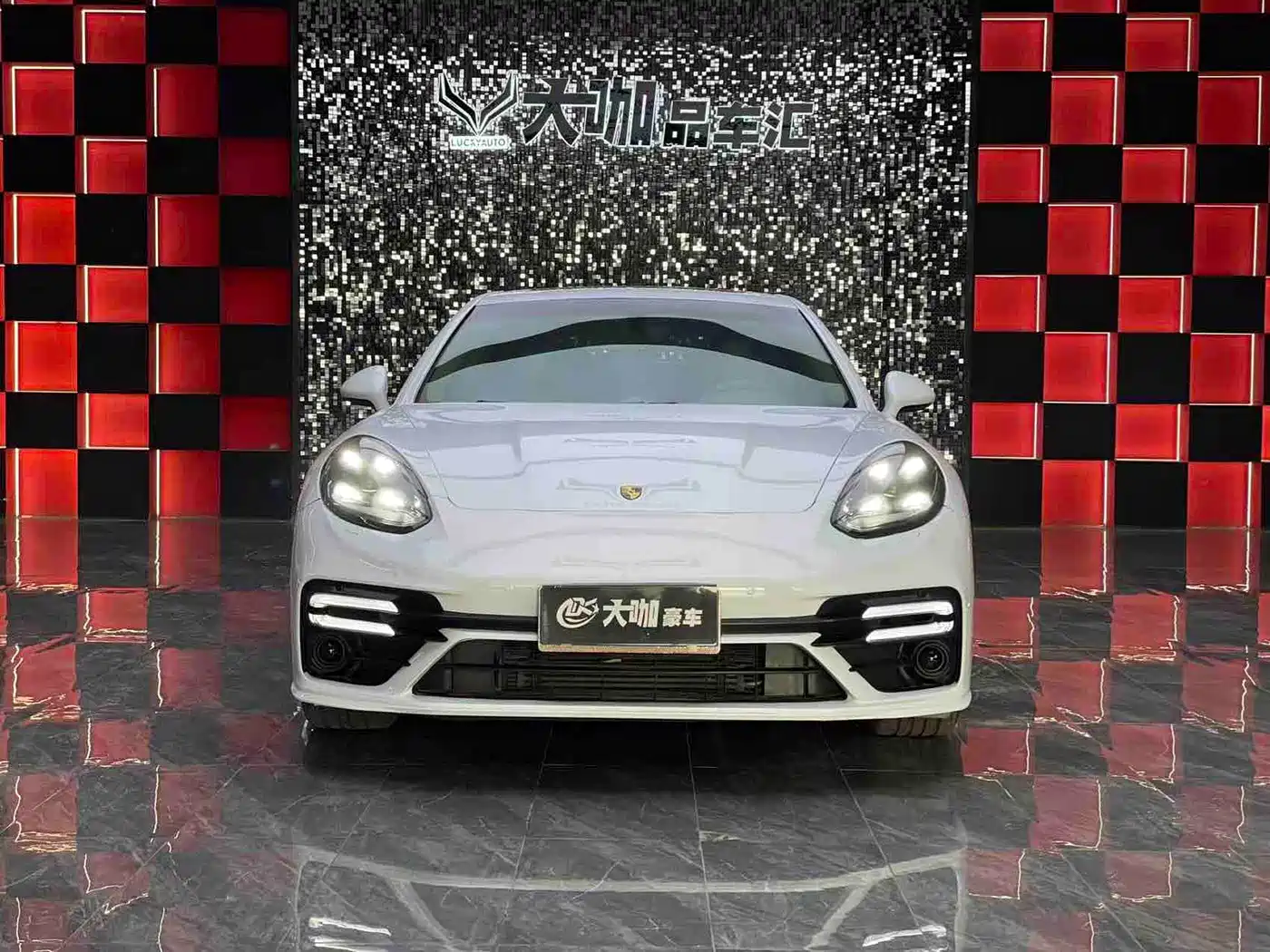 Porsche Panamera 2010 2010 Panamera 3.6L