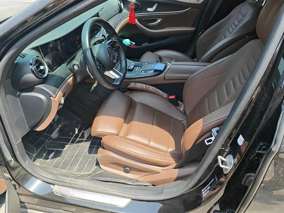 Mercedes-Benz E-Class 2022 E 260 L Sport фото 9