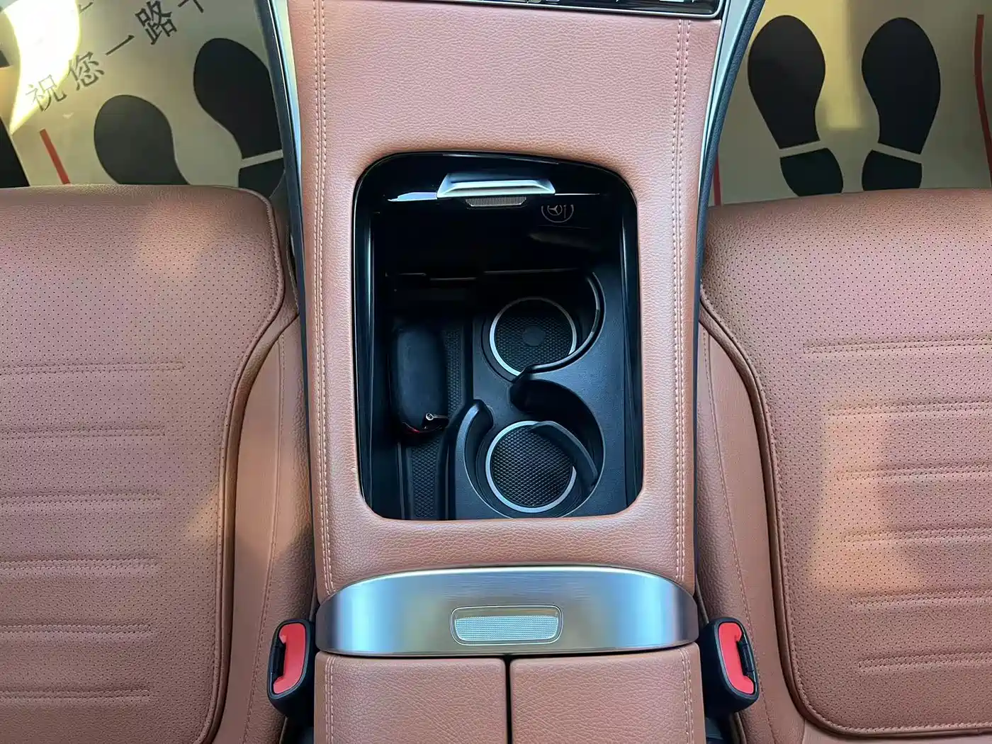 Mercedes-Benz GLC 2023 GLC 260 L 4MATIC Luxury 5-Seater фото 24