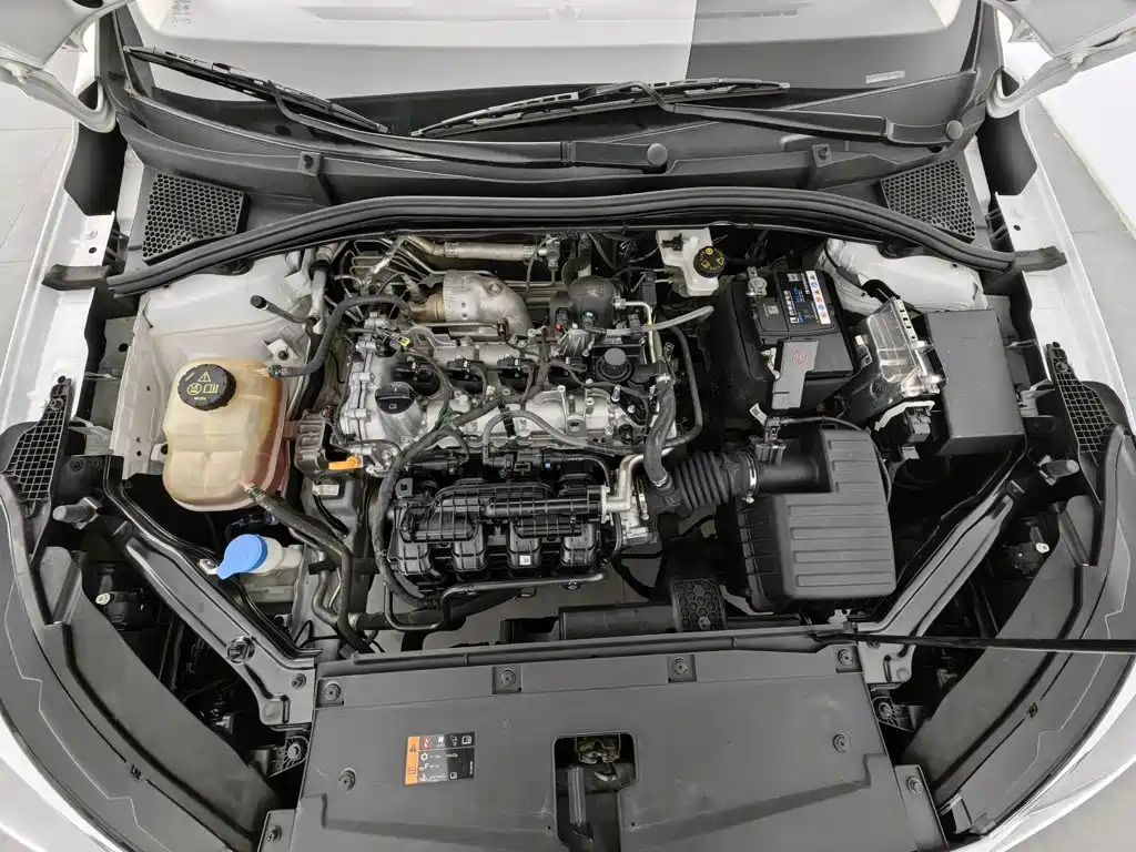 Photo 6 - Roewe i5