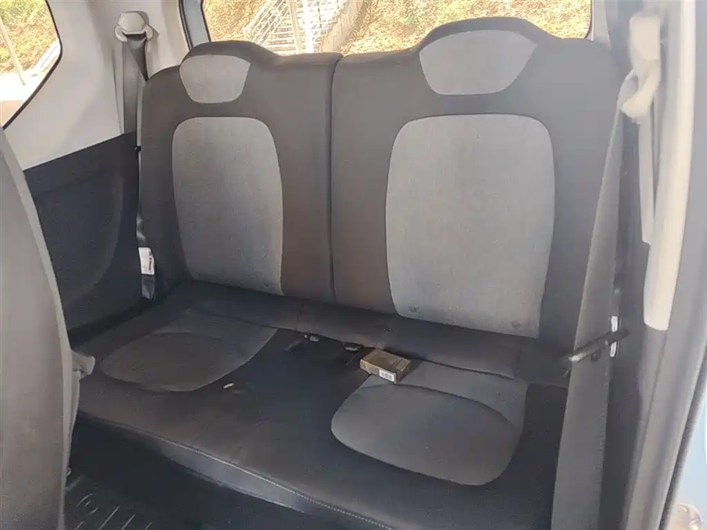 WULING AUTOMOBILE HONGGUANG MINIEV