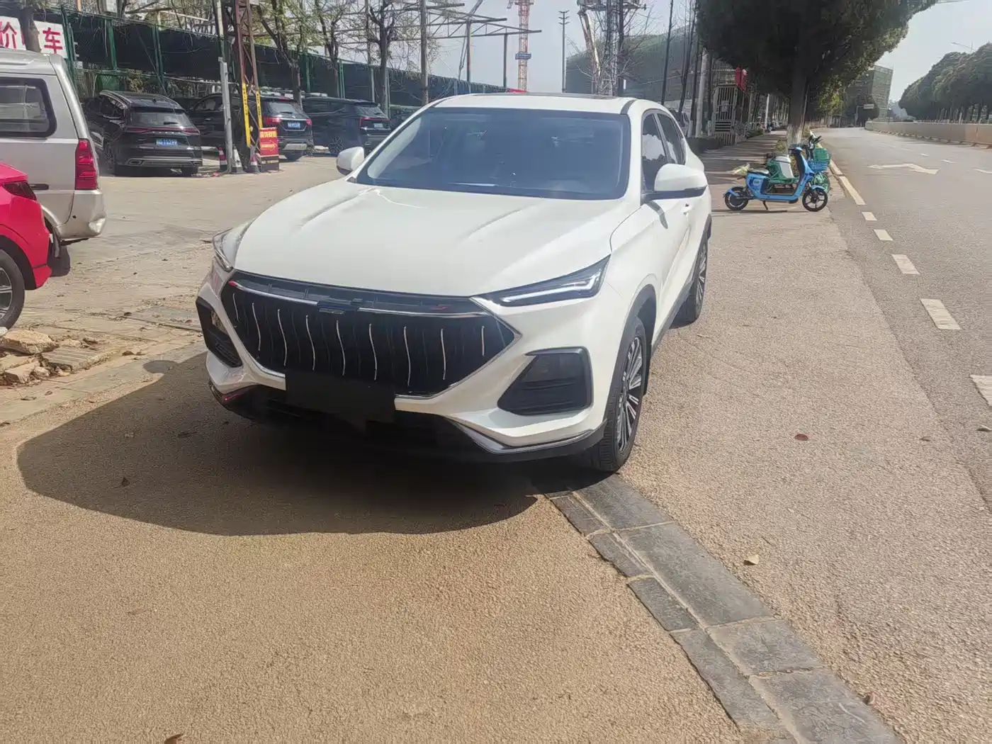 Changan Oshan X5 PLUS 2023 2023 Facelift 1.5T DCT Pioneer