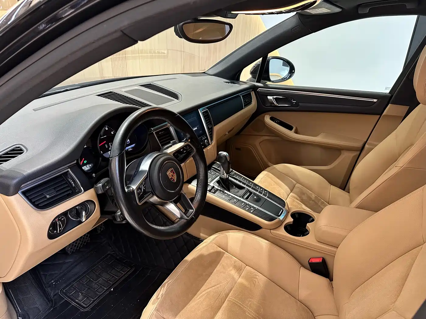 Porsche Macan 2017 Macan 2.0T фото 11
