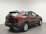 Photo 2 - Jeep Cherokee