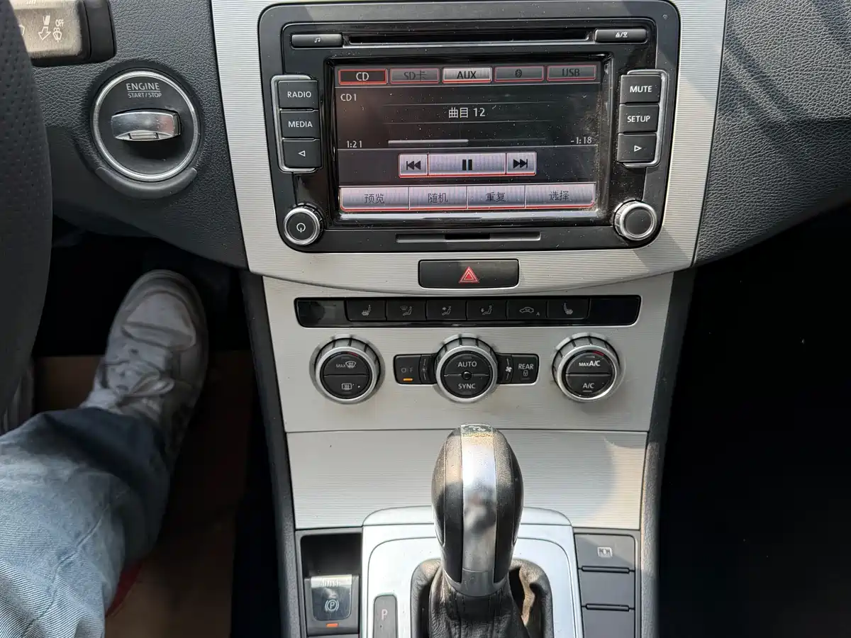 Volkswagen Magotan 2013 1.8TSI Premium фото 20