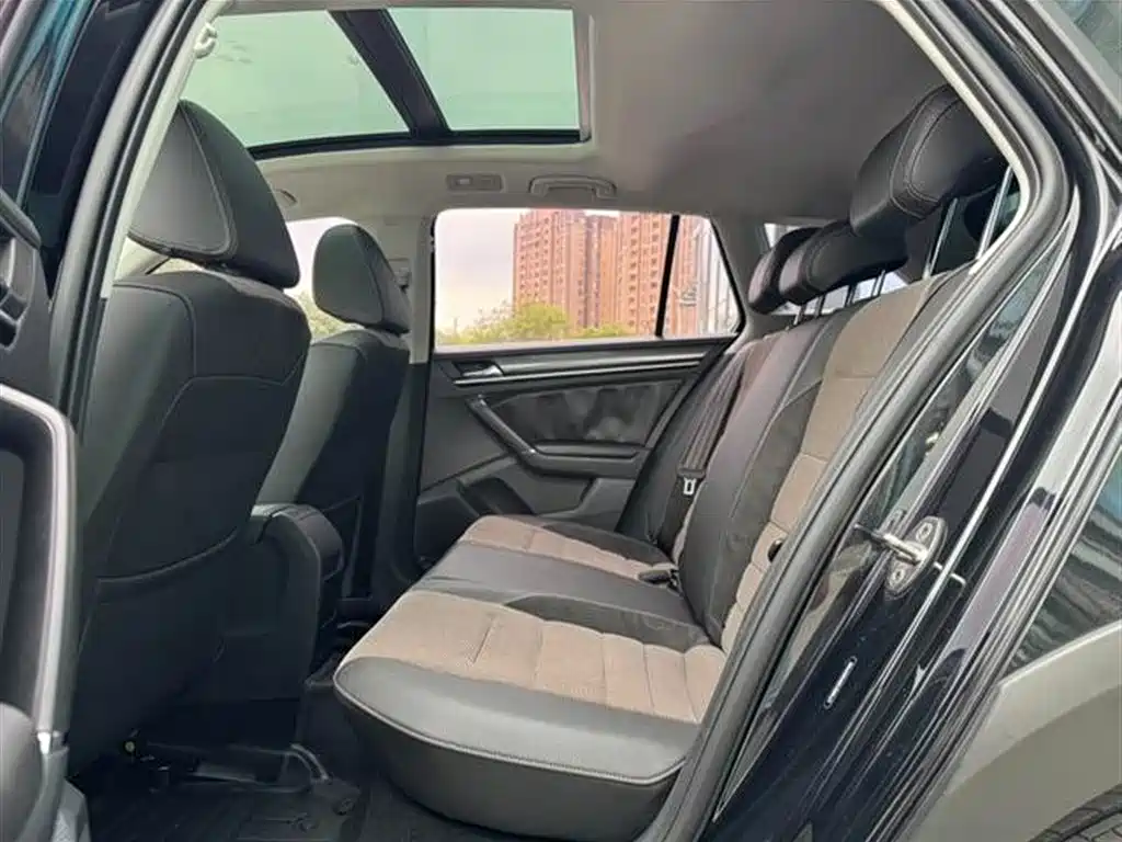 Volkswagen C-TREK 2018 230TSI DSG Comfort фото 9