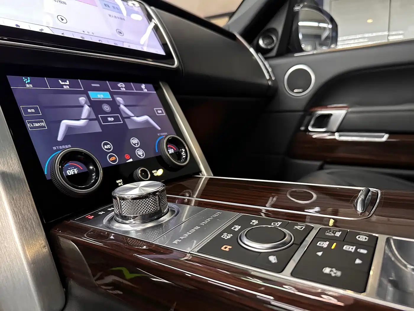 Land Rover Range Rover 2014 3.0 SC V6 Vogue фото 9