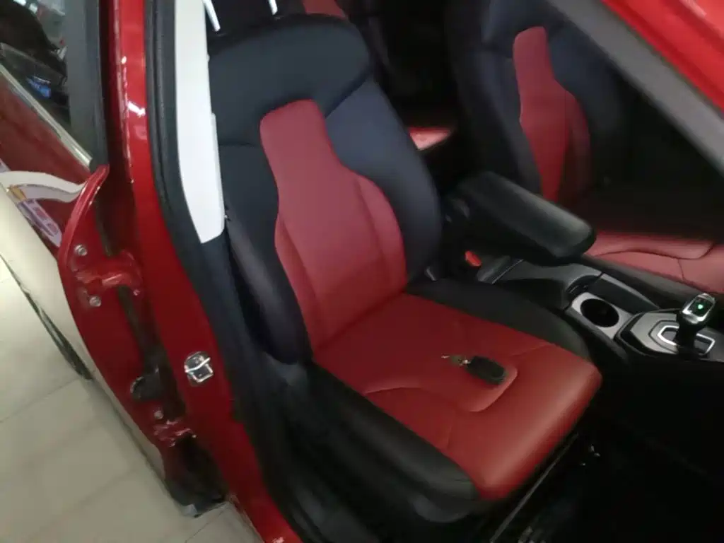 Фото 25 - Haval H2s