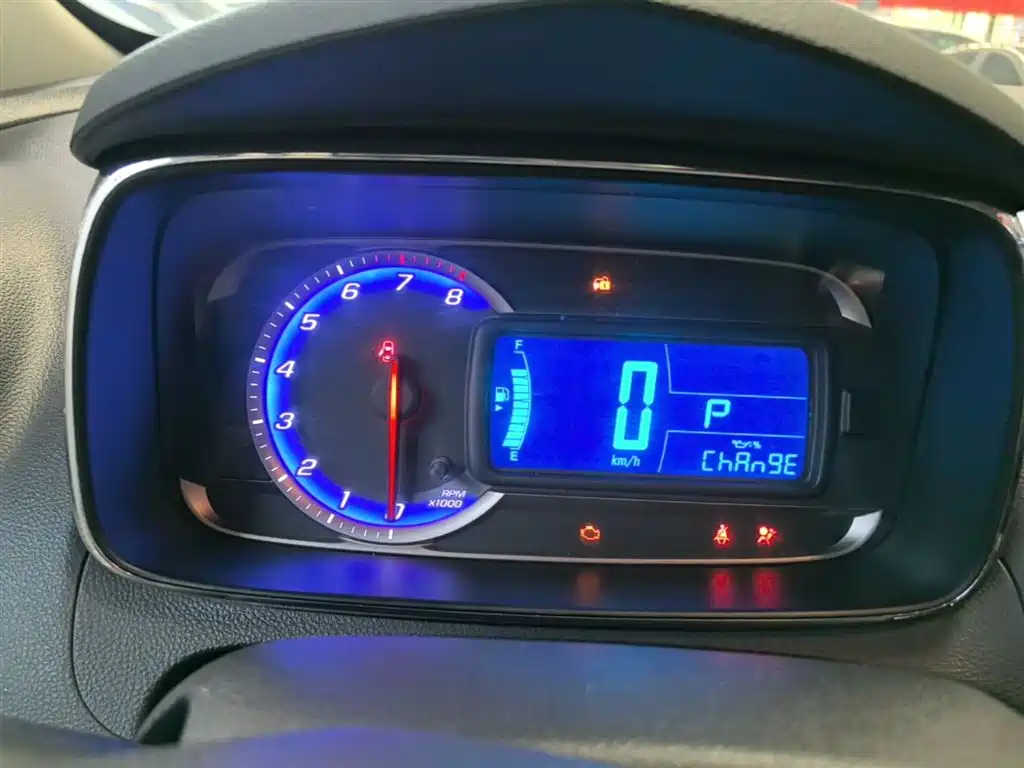 Chevrolet Trax 2014 1.4T Automatic 2WD Comfort фото 12