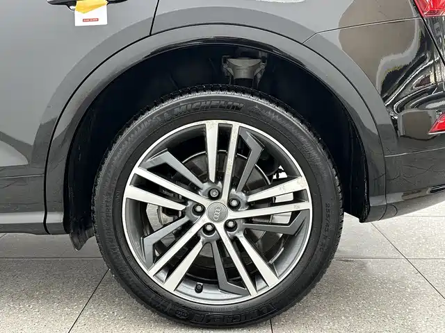 Audi Q5L 2020 40 TFSI Prestige Fashion фото 16