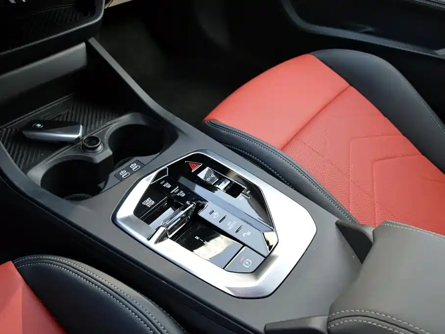 BMW 2 Series 2025 225L M Sport Moonlight Package фото 8