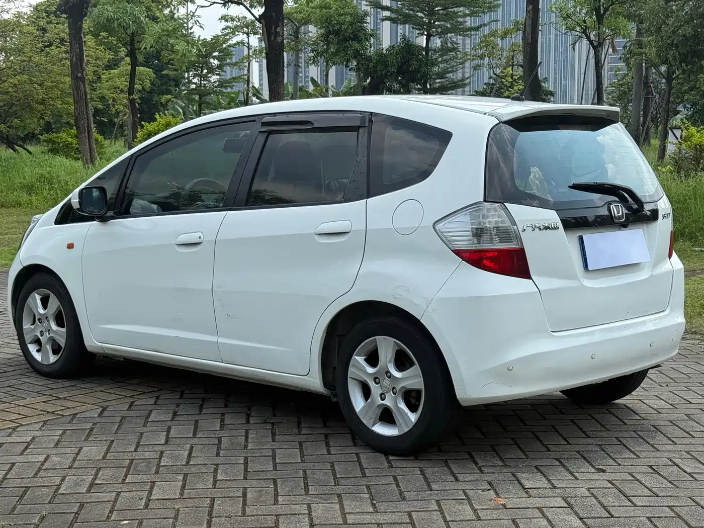 Honda Fit 2009 2008 Model 1.5L Automatic Luxury Edition