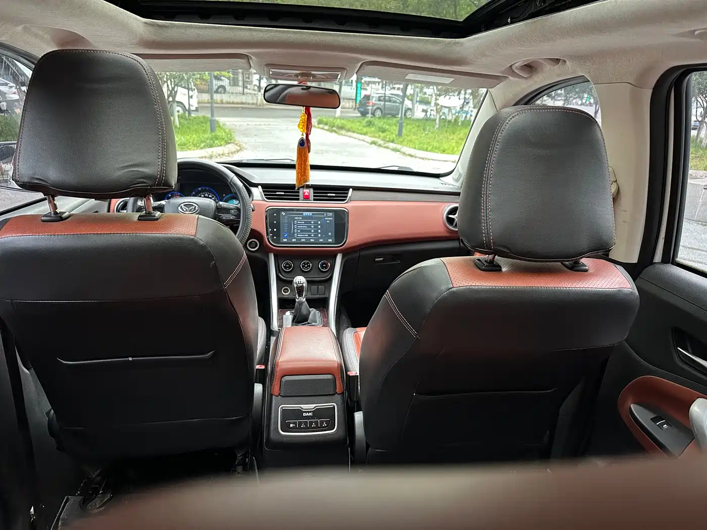 BAIC Huansu S3 2016 2016 S3L 1.5L Manual Premium