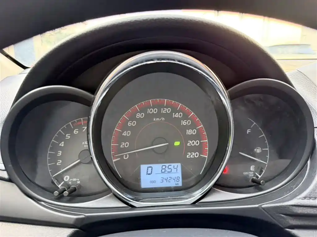 Toyota Vios FS 2021 1.5L CVT Fengchi Edition фото 4