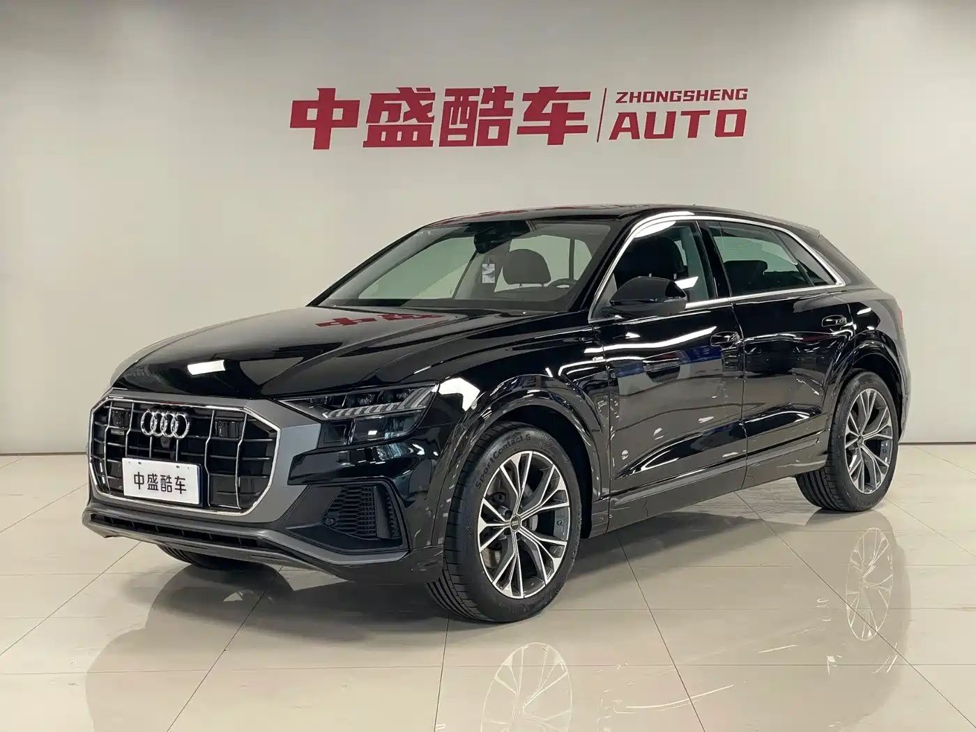 Audi Q8 2024 2023 55 TFSI Luxury Sport