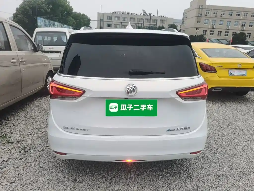 Buick GL6 2022 2021 323T Mild Hybrid Connected Luxury