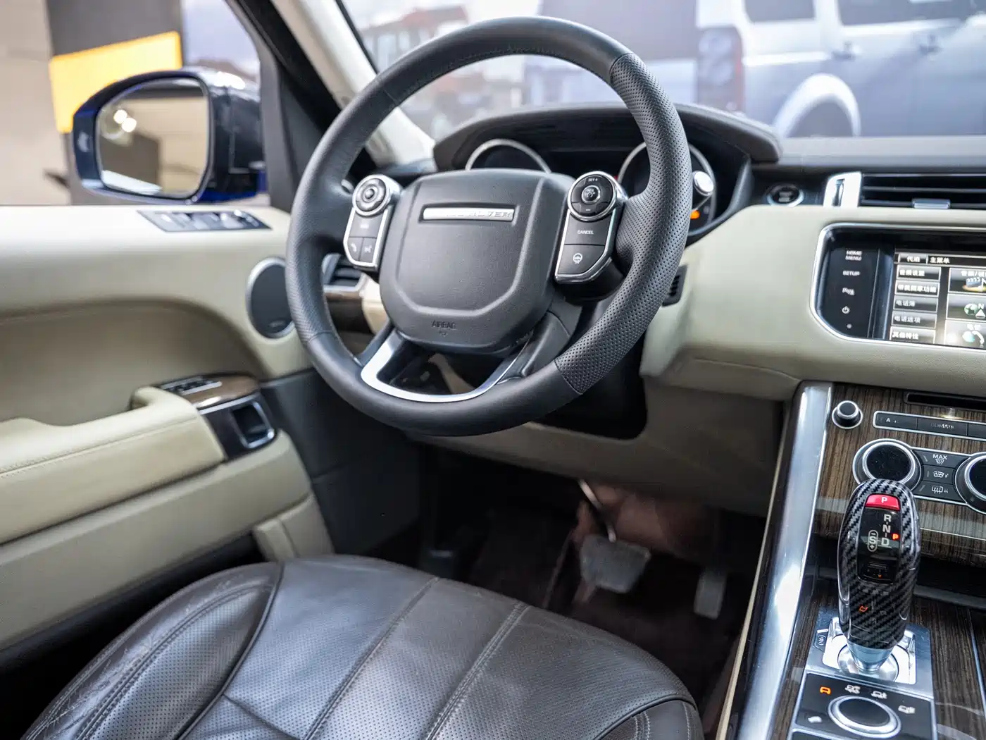 Land Rover Range Rover Sport 2014 3.0 SC V6 HSE фото 17