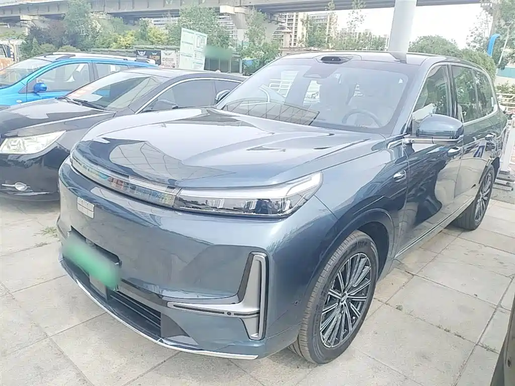 Geely Galaxy Galaxy M9 2025 230km 2WD Smart Edition