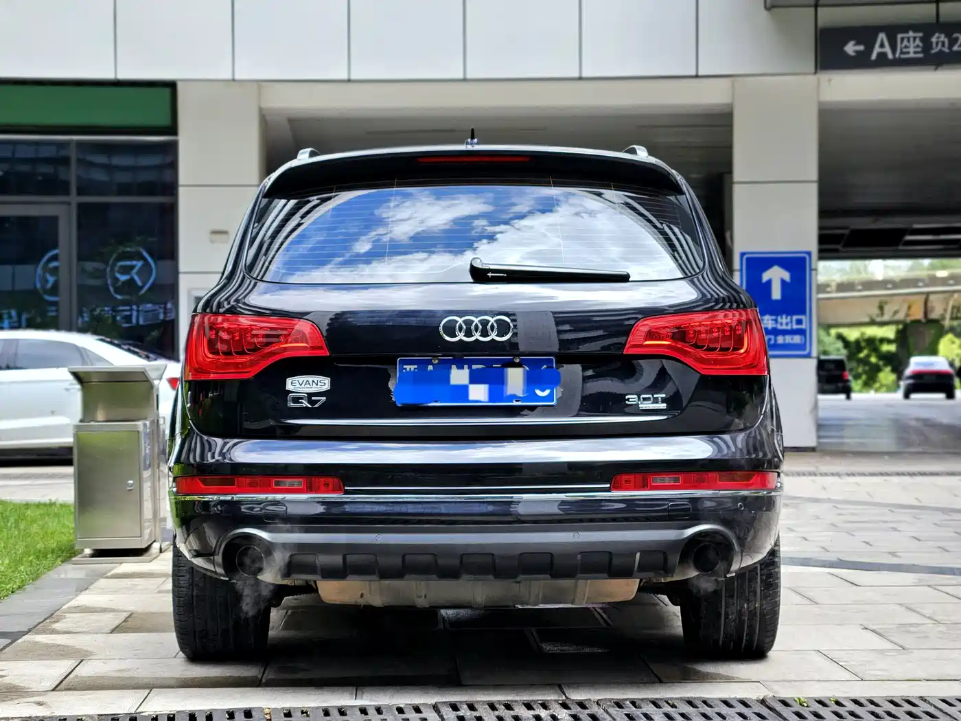 Audi Q7 2012 3.0 TFSI Technology (200kW) фото 4