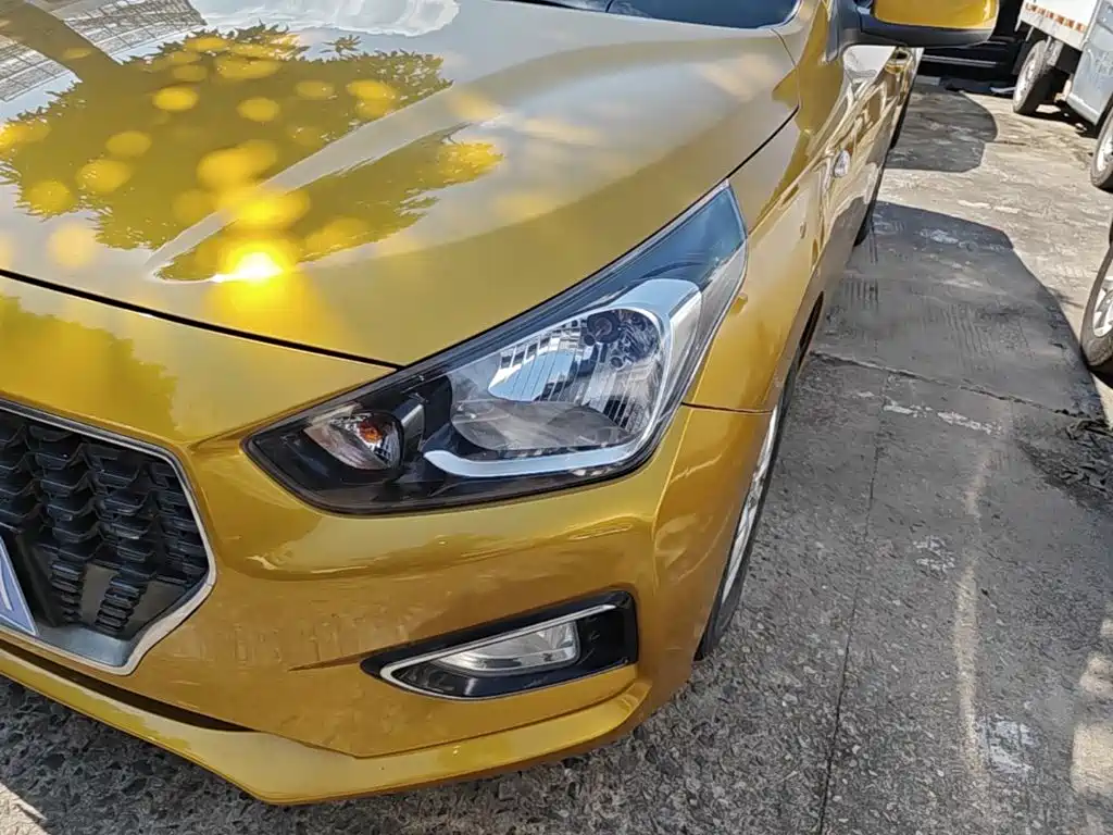 Photo 24 - Hyundai Verna