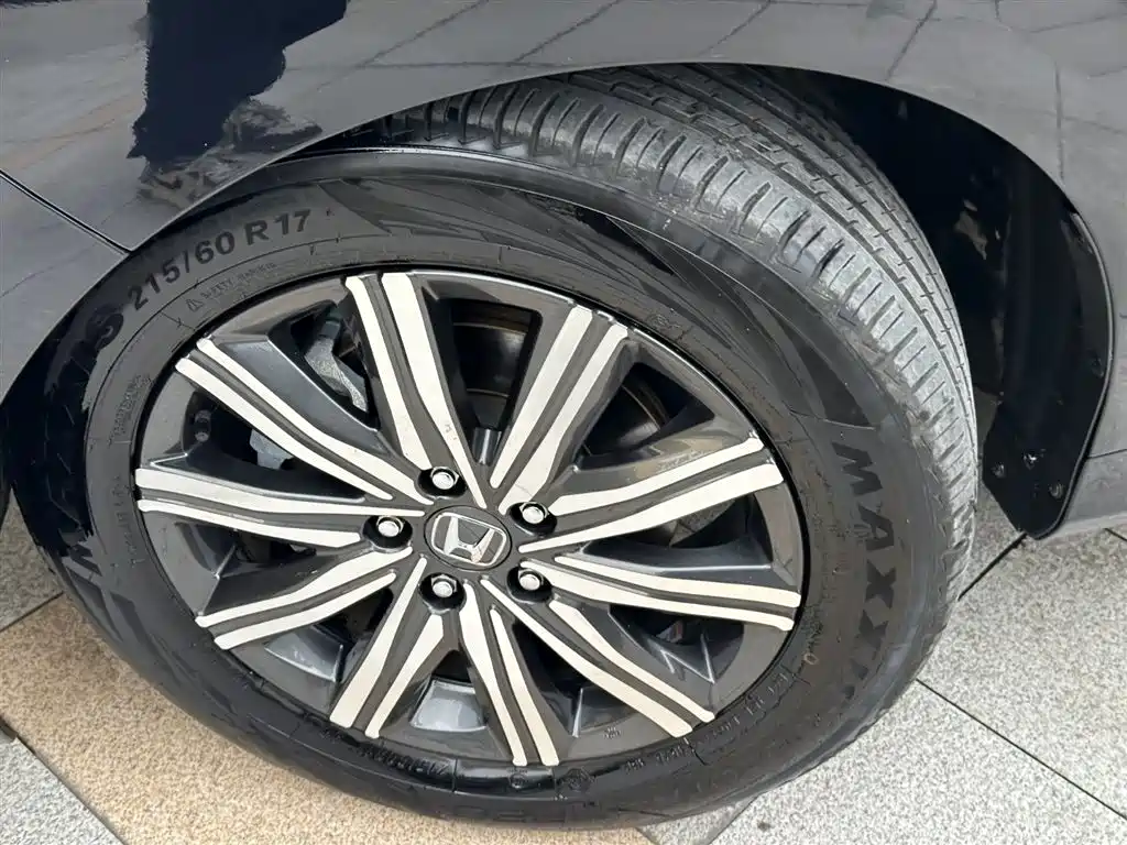 Honda Odyssey 2022 2.0L e:HEV Sharp·Enjoyment Edition фото 24
