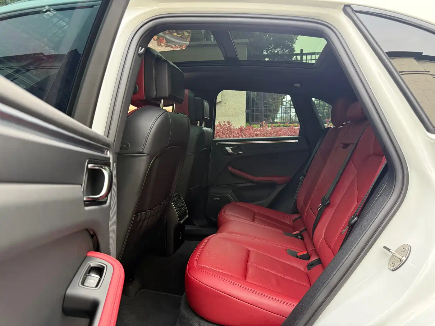 Porsche Macan 2024 Macan 2.0T фото 11
