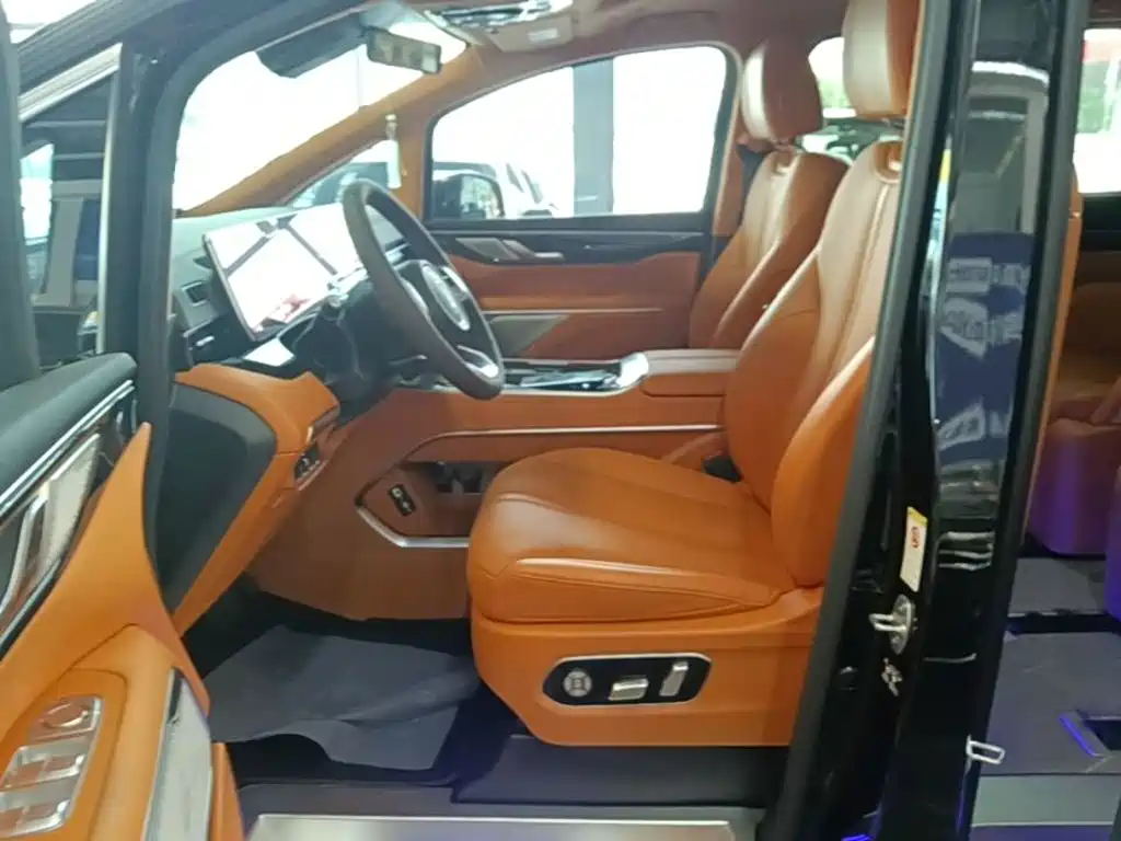 WEY Alpine 2024 2023 AWD Executive Long Wheelbase