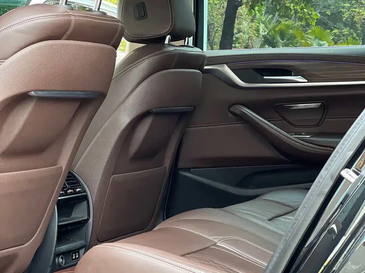 BMW 5 SERIES NEW ENERGY