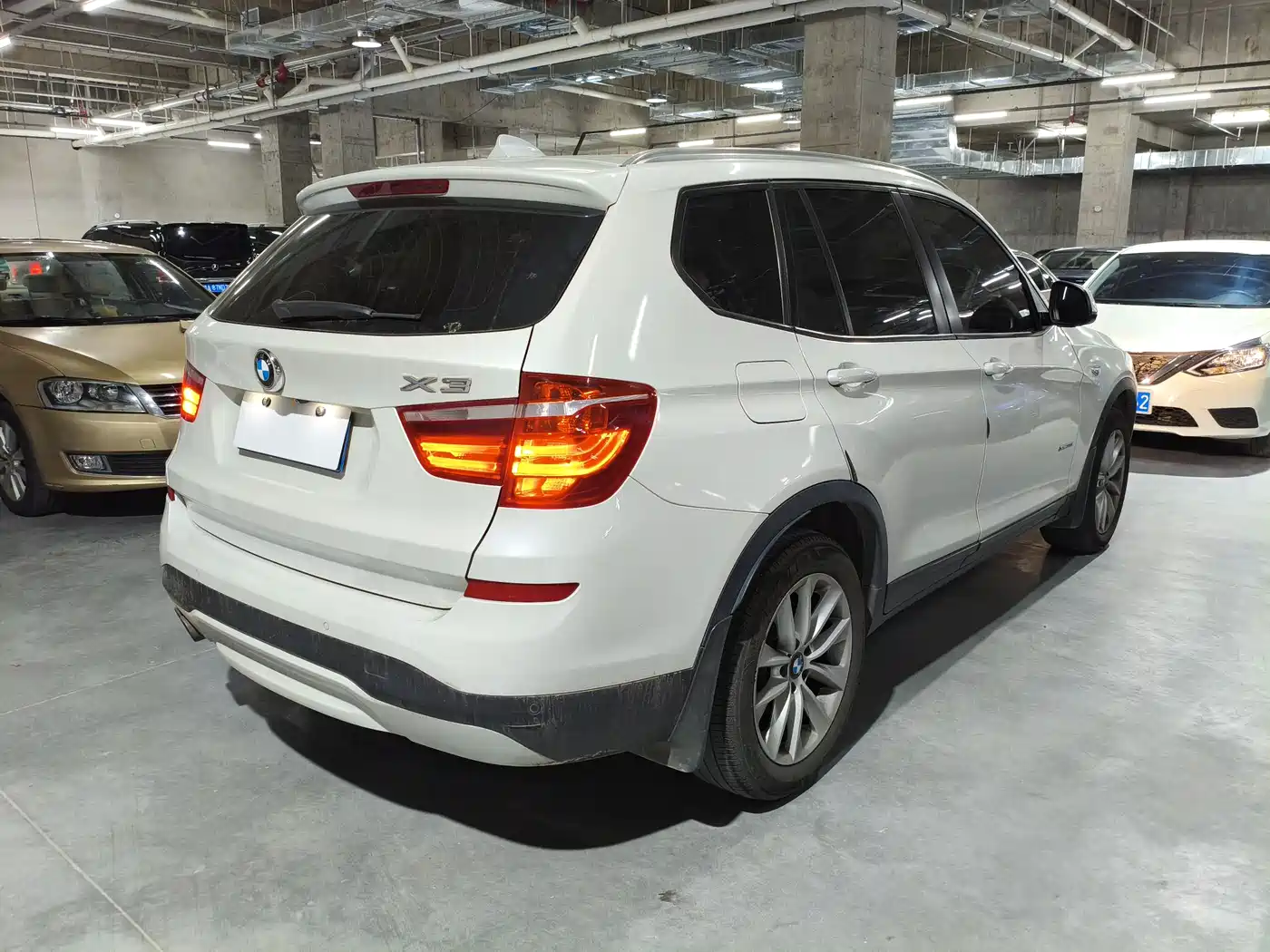 BMW X3 (Import) 2014 xDrive28i Leading Edition фото 6
