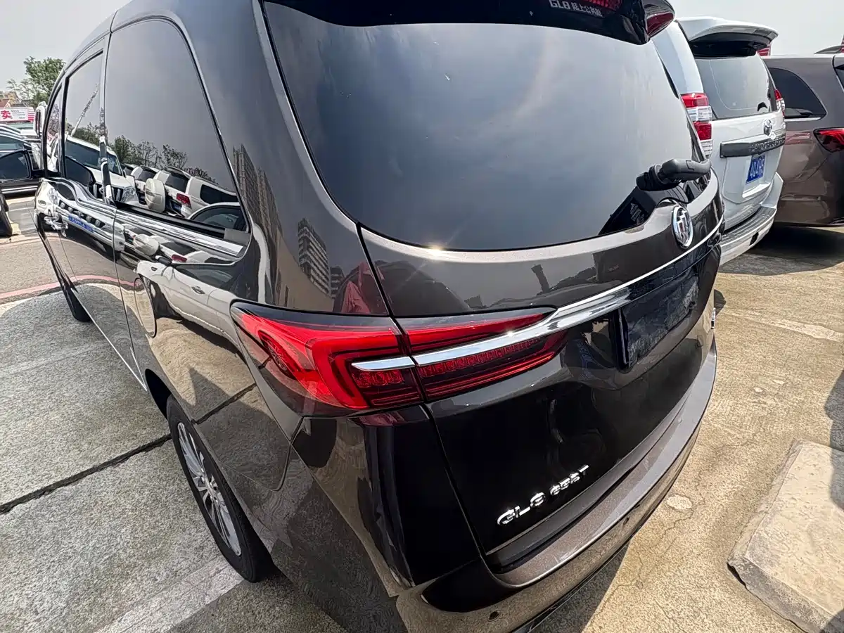 Buick GL8 2021 Land Business Class 652T Luxury фото 16
