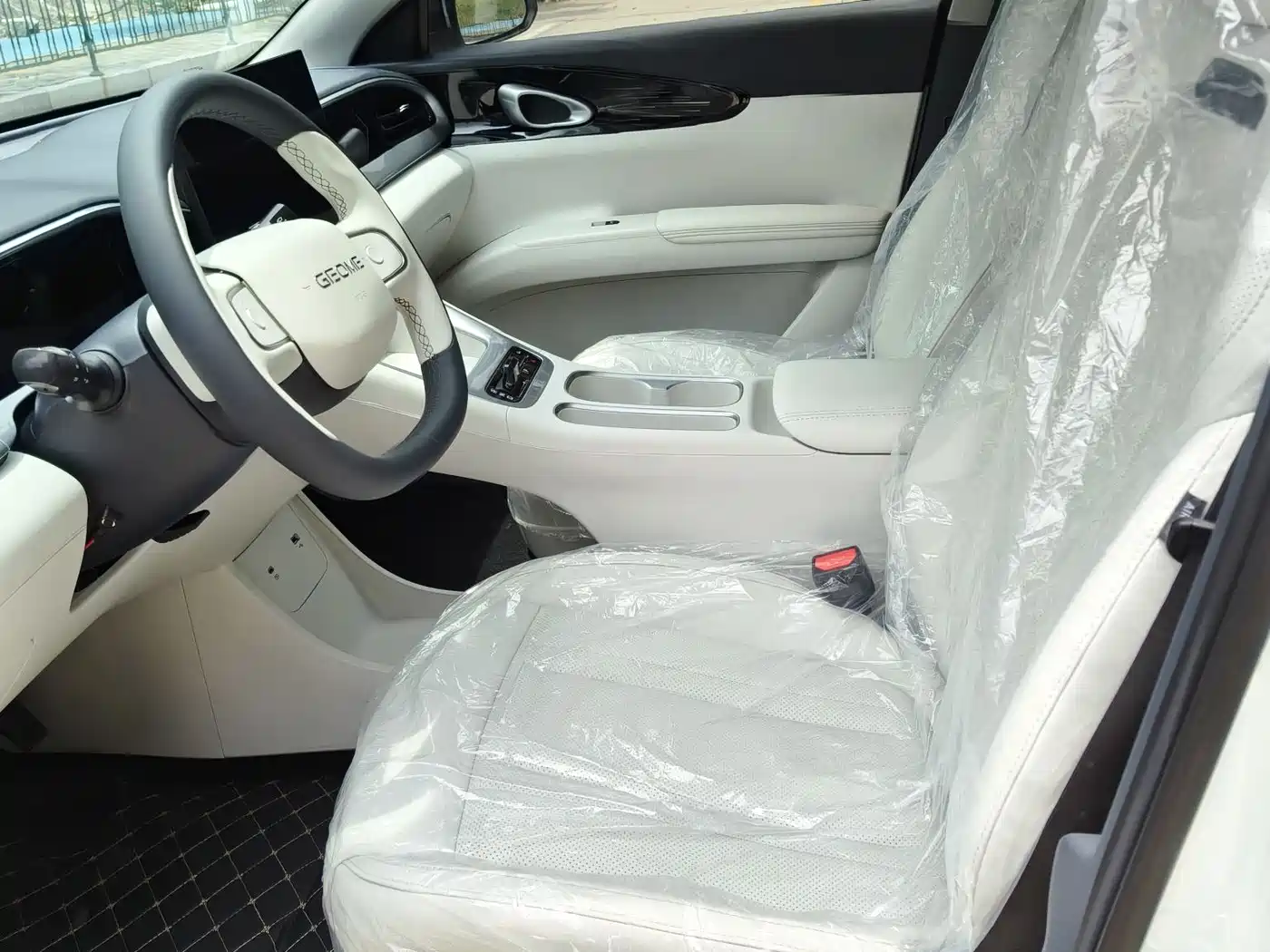 Geely Galaxy Starry Wish 2025 UP 410km Explorer Edition фото 5