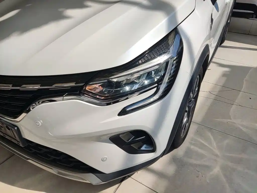Renault Captur 2020 2019 Model TCe270 Auto Power Style