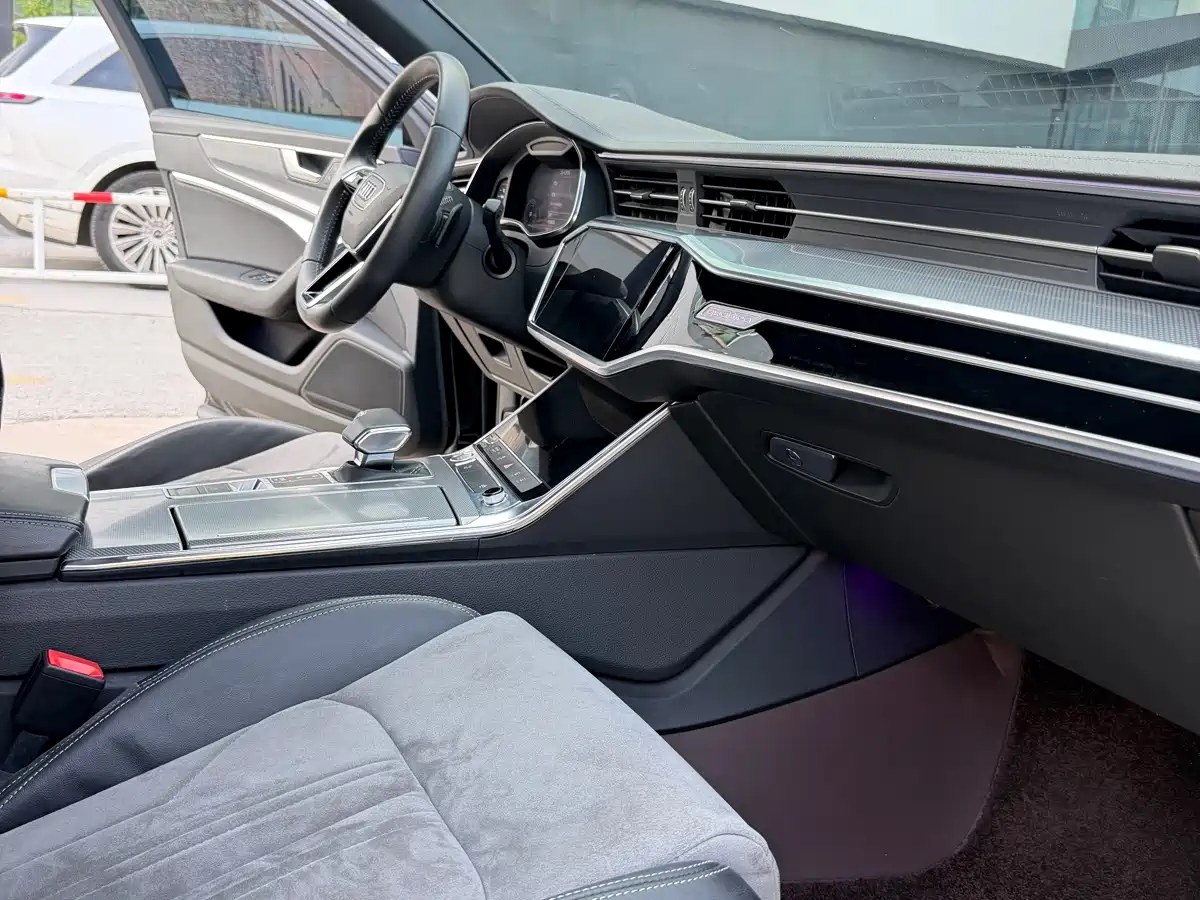 Audi A6L 2019 45 TFSI Premium Dynamic фото 8