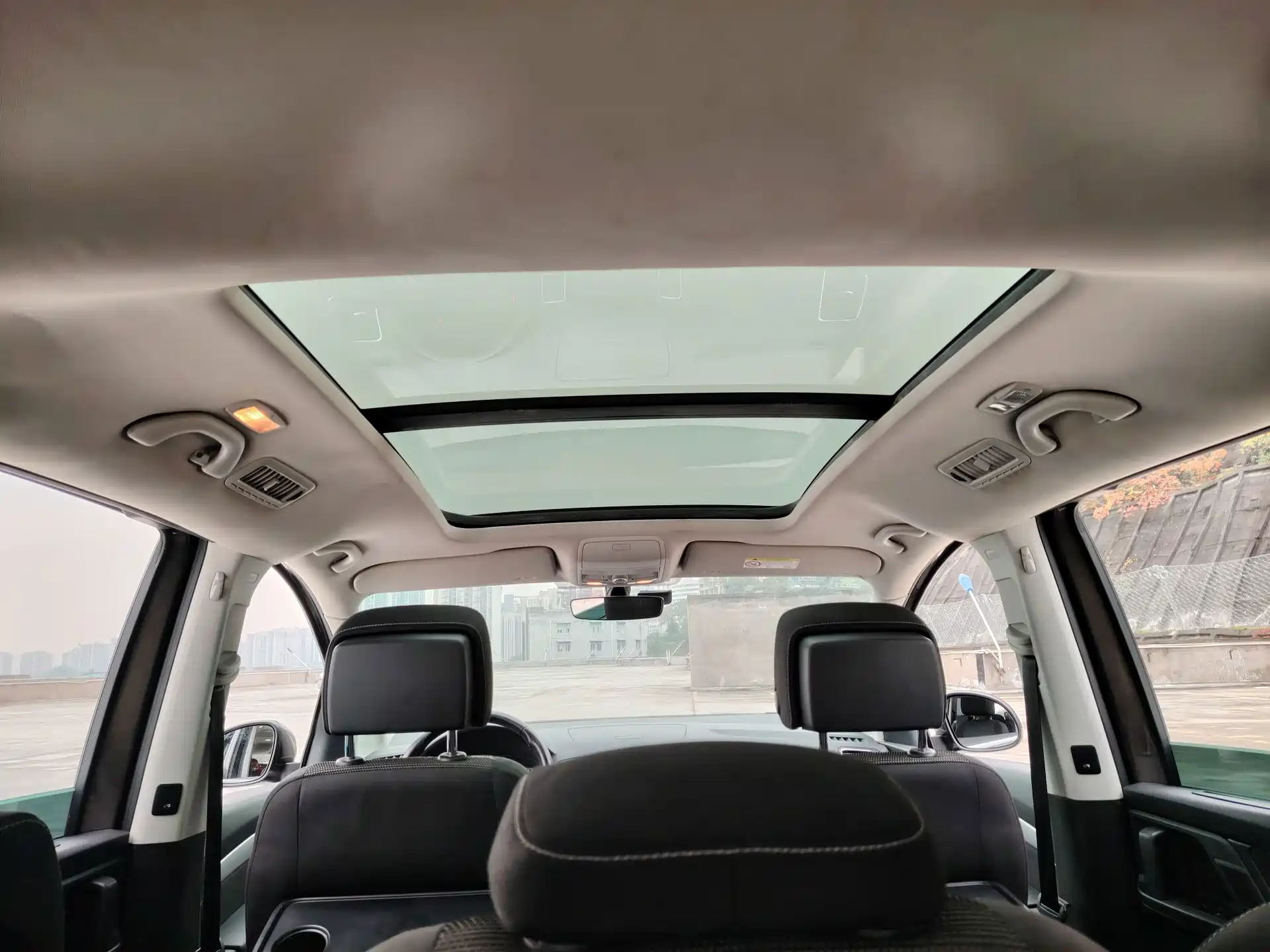 Фото 14 - Volkswagen Sharan