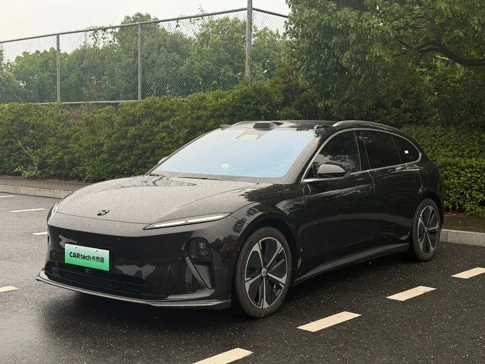 Фото 1 - NIO ET5T