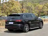 Фото 5 - Volkswagen Touareg